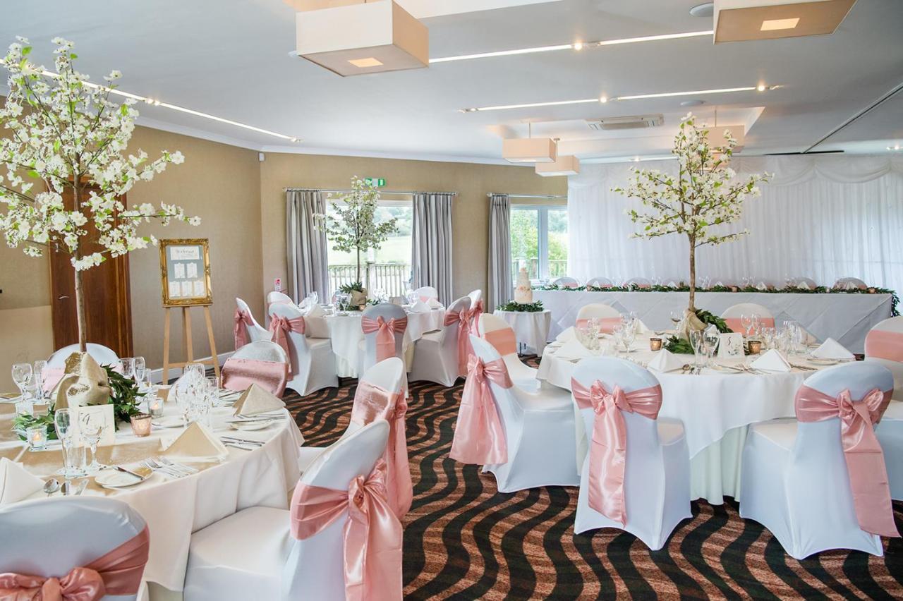 Lakeside Park Hotel & Spa Fishbourne  Exterior foto
